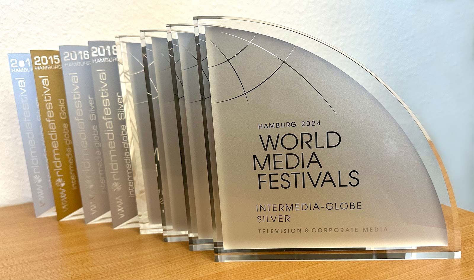 The international WorldMediaFestivals awards for video projects jointly created by Motionplan and Caterpillar Energy Solutions.